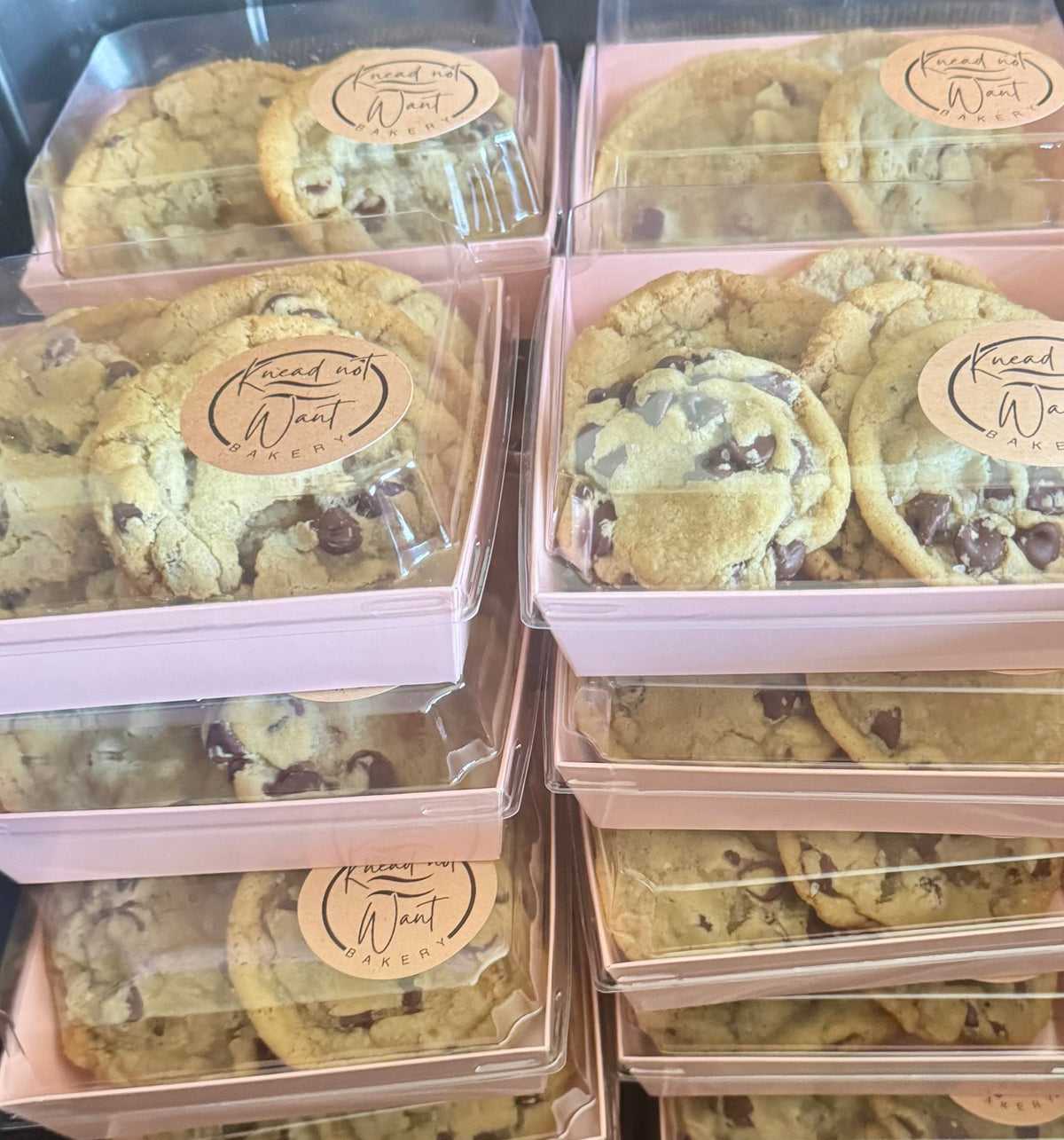 Sea Salt Chocolate Chip Cookies (6)